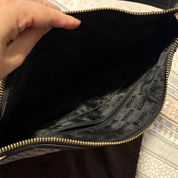 Michael Kors Monogram Black and Gray Shoulder Bag - Picture 3 of 4